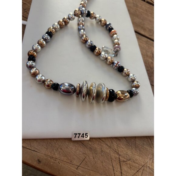 Multi-Color Beaded Necklace With Mixed Metal Accents & Silver Toggle Closure - Picture 5 of 9